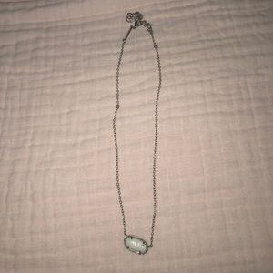 white kendra necklace